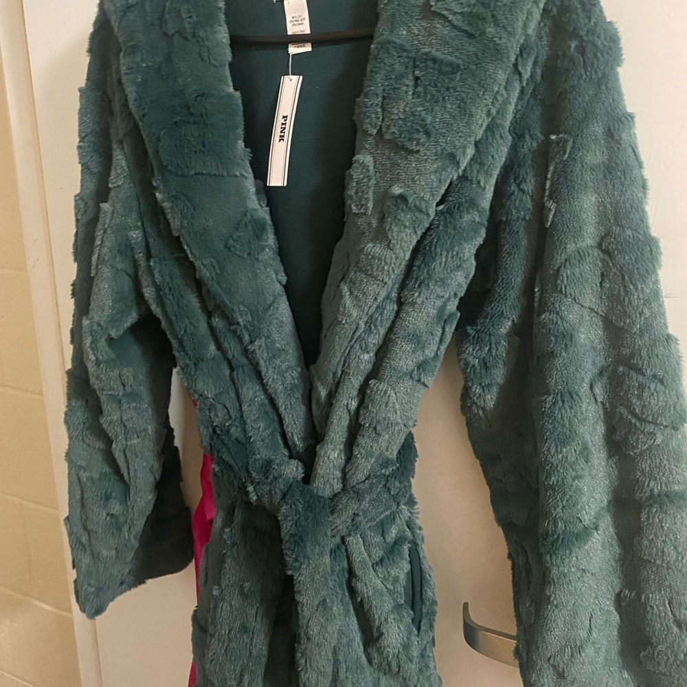 Victoria's Secret Plush Green Robe